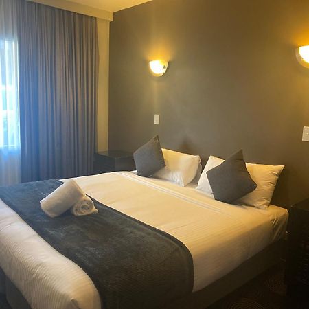 The Astor Hotel Motel 골번 객실 사진