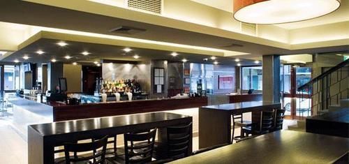 The Astor Hotel Motel 골번 외부 사진